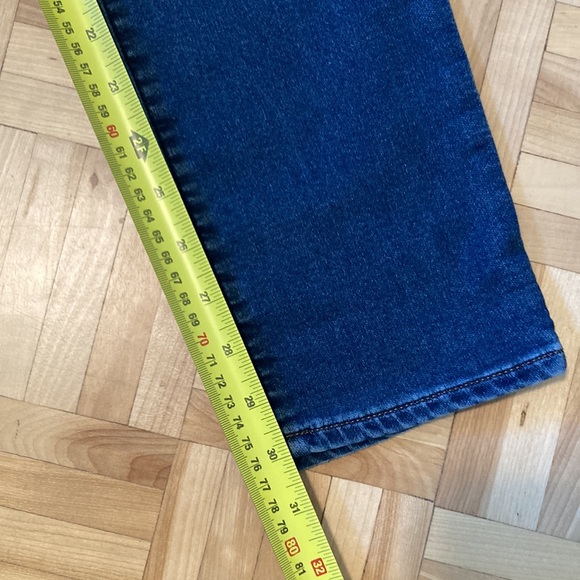 GAP jeans Girlfriend NWOT - Picture 7 of 7